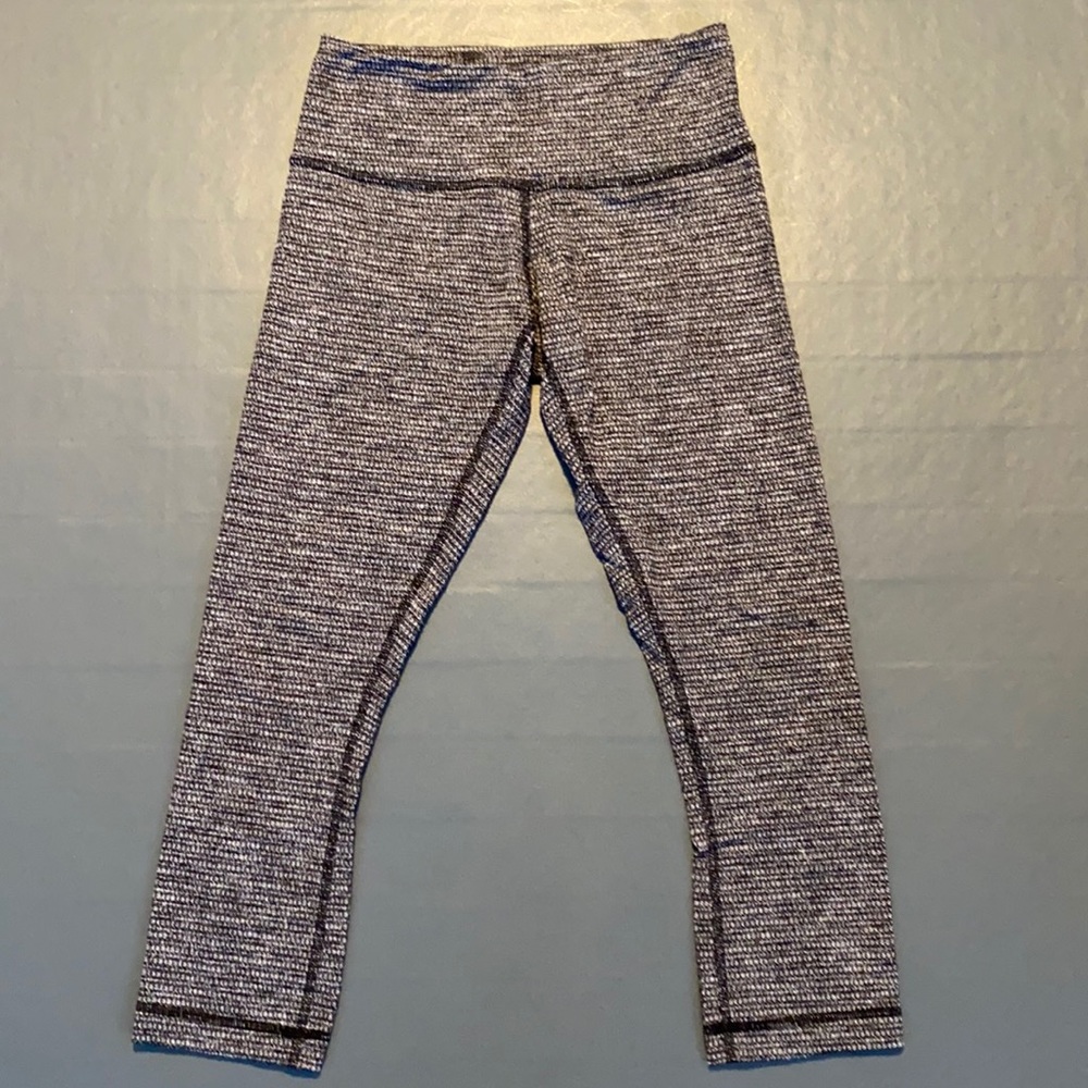 lululemon wunder under crop *21”